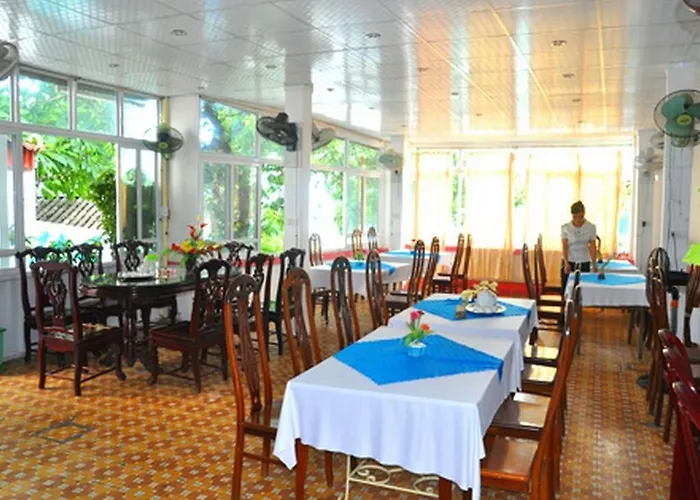Thuy Duong Hotel *